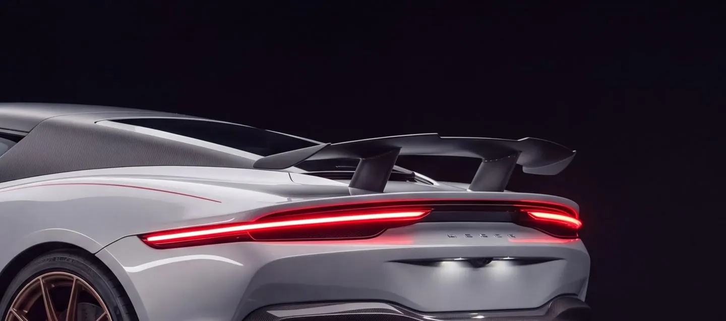 Vantera GT4 R rear wing detail