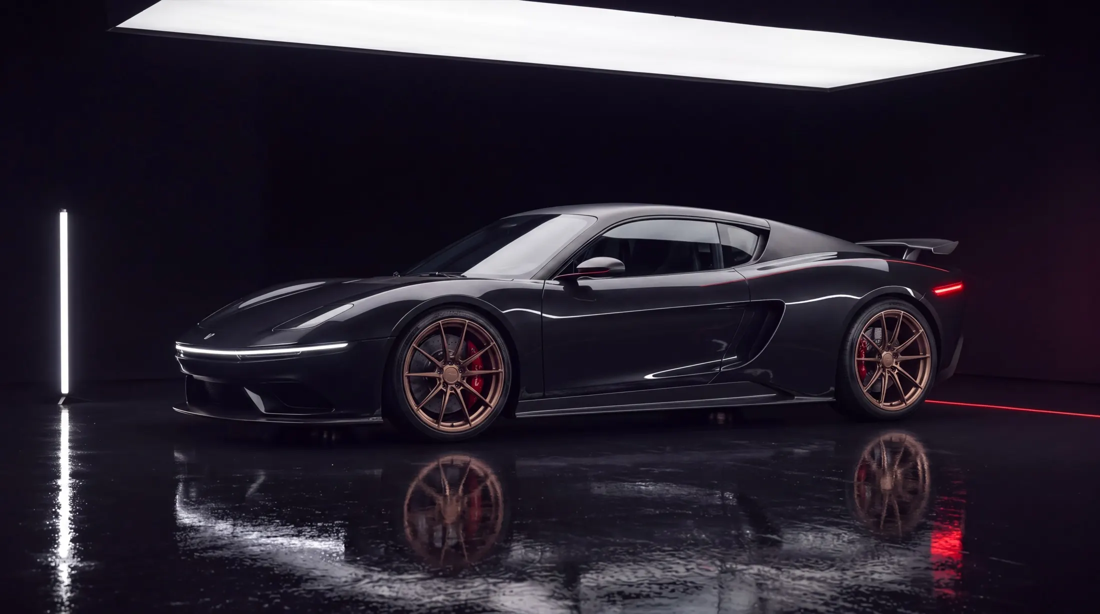 Vantera GT4 — Basalt Black, Forged, bronze