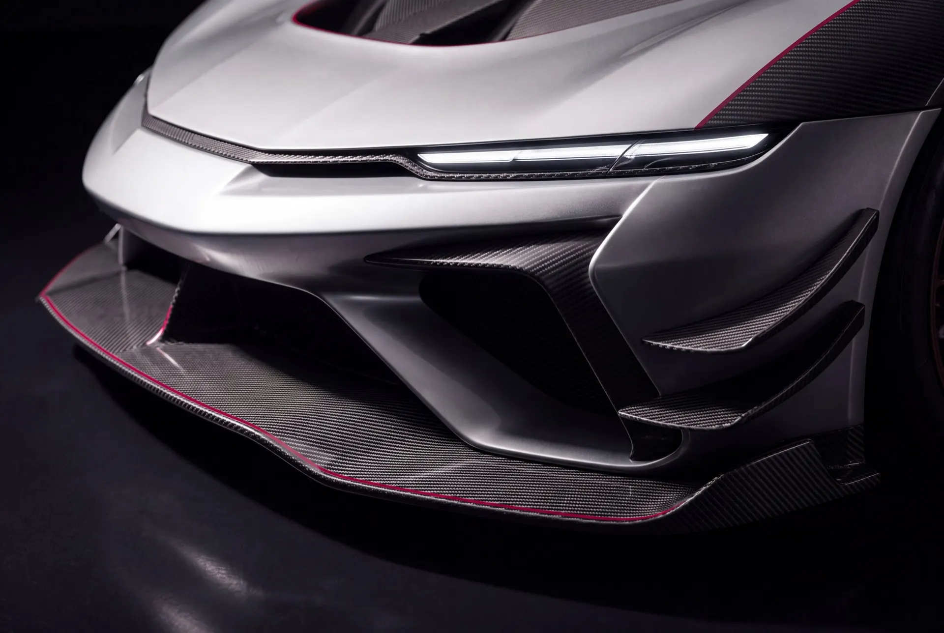 Vantera GT3 front splitter